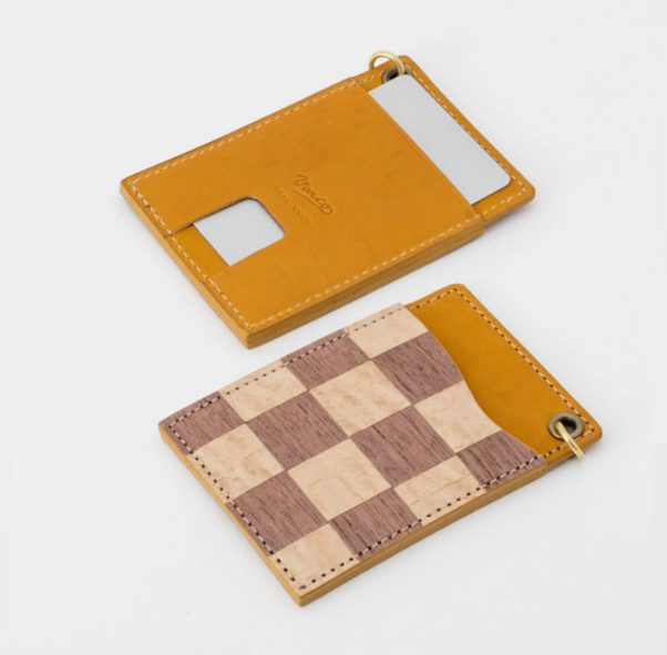 明るすぎずかわいくまとまっているマスタード