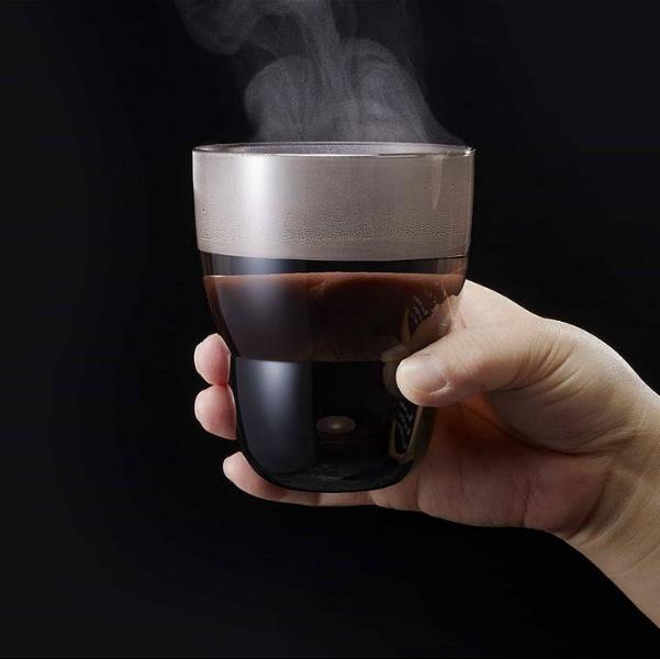 双円が作るものは、どれも二つの円をモチーフにした食器