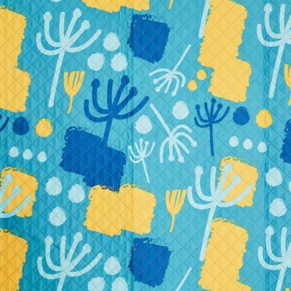 鮮やかなブルーとイエローが爽やかティールグリーン