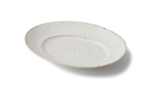 カードル 23cmプラターは横幅約23cm×奥行約15.5cm×高さ約3.5cm