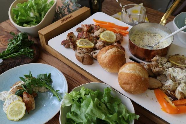 PRINCESSの白いホットプレートを使えばおしゃれに演出