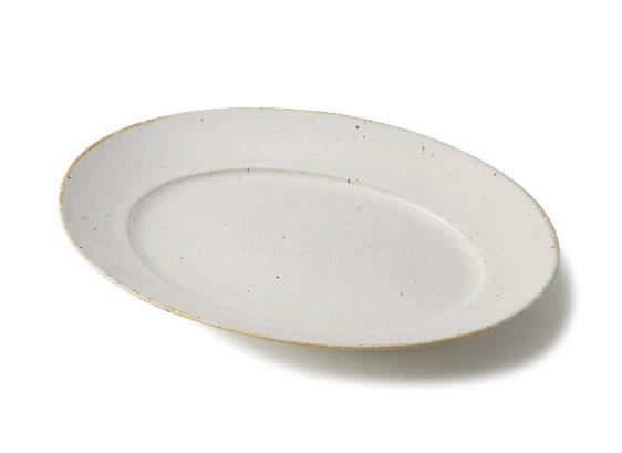 カードル 31cmプラターは横幅約31cm×奥行約2cm×高さ約4cm