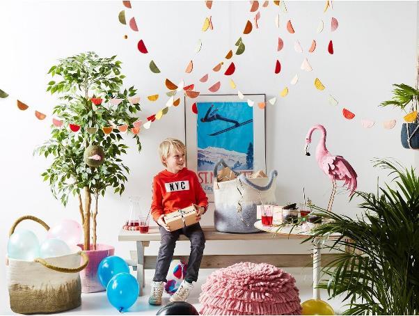 かわいいハロウィンを演出したいなら、ガーランド