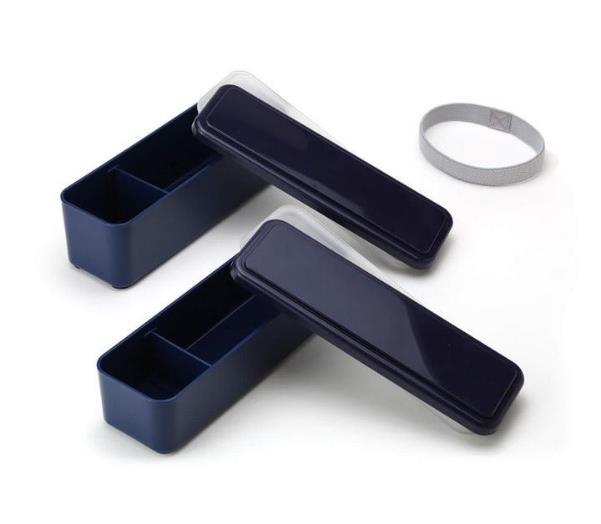 冷蔵庫で一晩凍らせるだけ。フタが保冷剤に早がわり