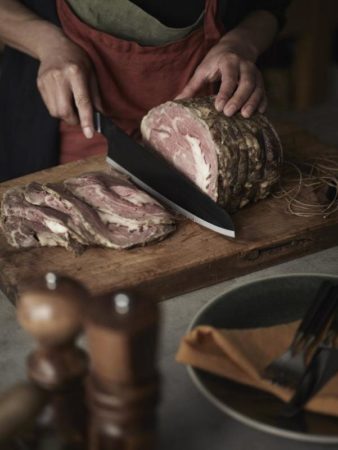 一般的な包丁の刃渡りより長いからより使いやすい