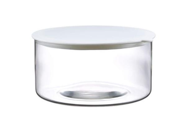 幅176mm×高さ84mm、容量約1,400mlとたくさん入る一番大きな容器