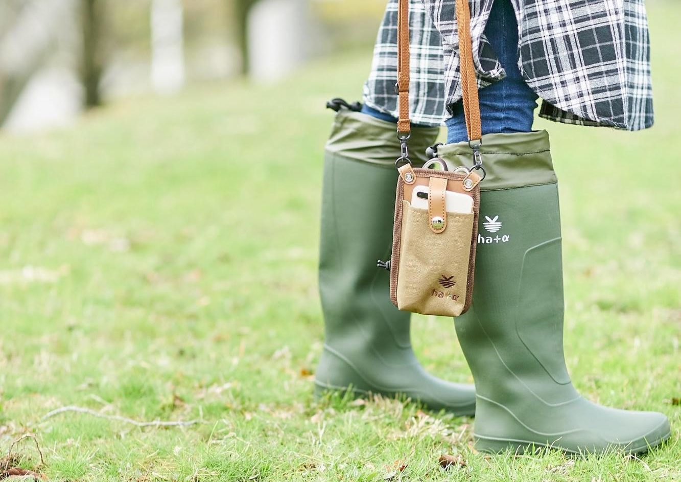 道具屋仕立てのはさみポシェット