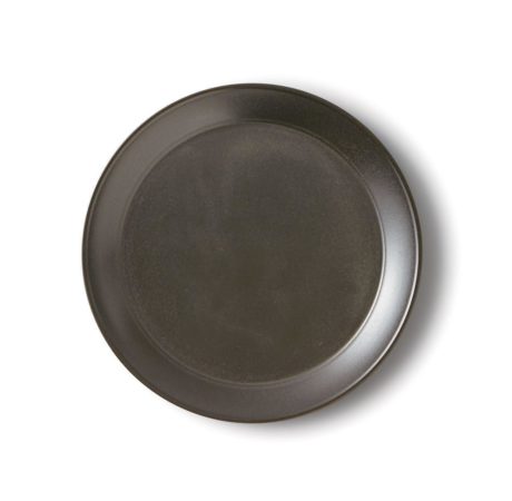 数種類の料理をワンプレートに盛り付け