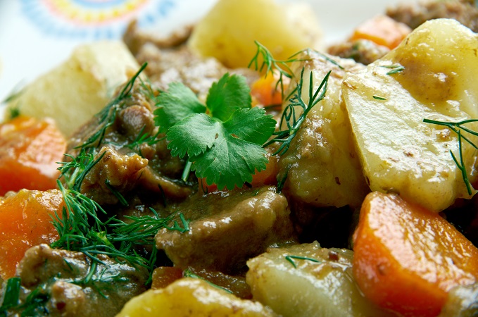 ケニアのビーフシチューともいえるビーフカランガ