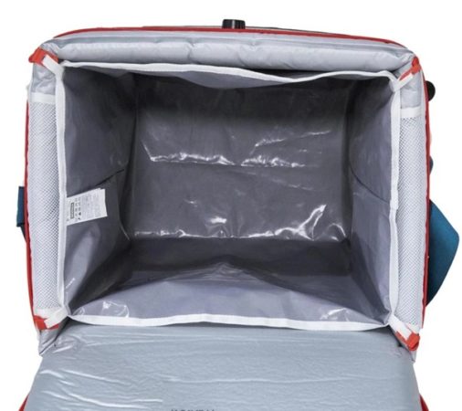 専用防水バッグを装着すれば、結露や水漏れの不安なし