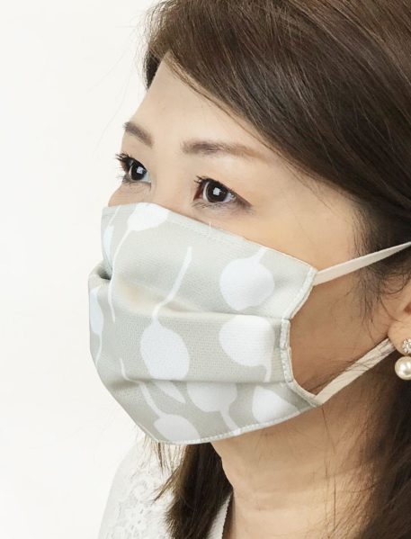 耳が痛くならないアジャスター付き