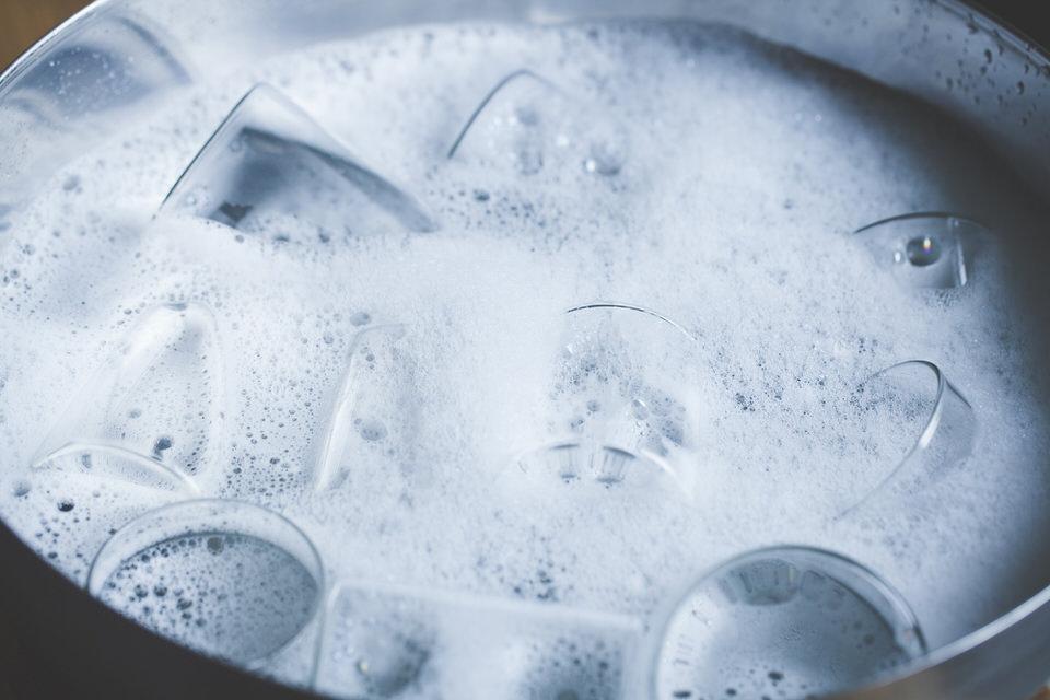 毎日使いできるタフなガラス