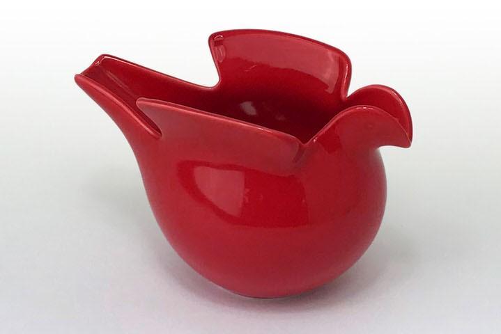 キャンディーなどをいれて小物入れとして使うのもいい