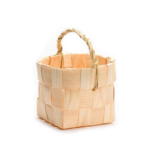 スウェーデンのスカンジナビスク・ヘムスロイド社は、木材を使った手工芸品を多く取り扱っている