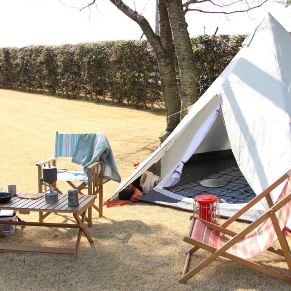 おしゃれな折り畳み椅子で気分も上がる