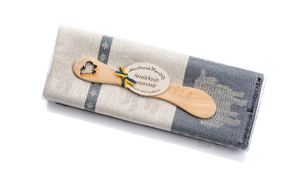 可愛らしいラムの柄とナチュラルグレー