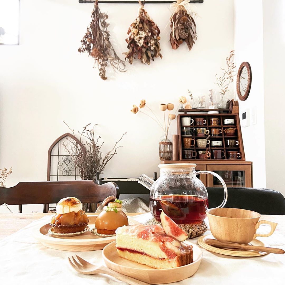 器のチカラを味方に。乗せるだけでカフェ風