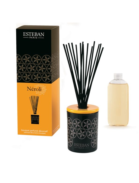 人気のESTEBN。ラタンブーケをお部屋のインテリアに