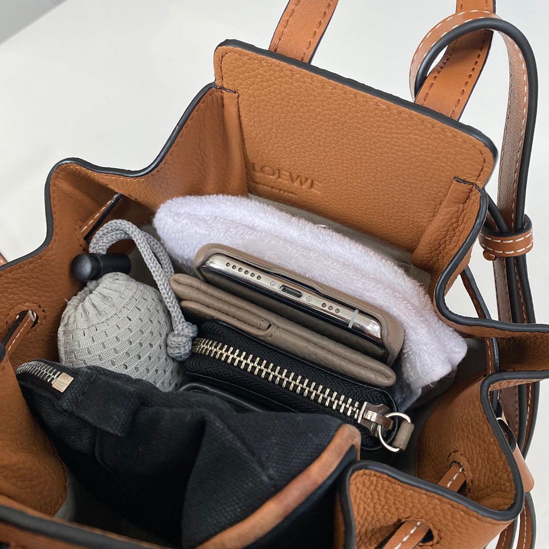 小さいバッグにも入るエコバック