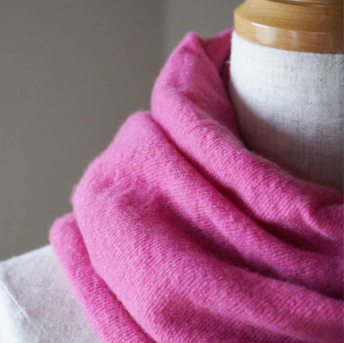 あったか、ふんわり。着け心地の良いスヌード2