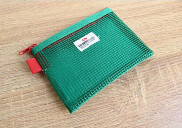 色ごとに入れるものを決めて