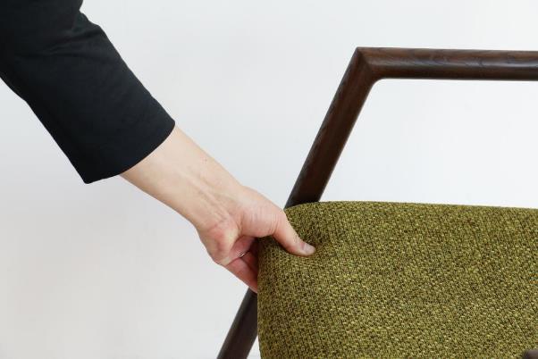 内部にウレタンをたっぷり使用した座面