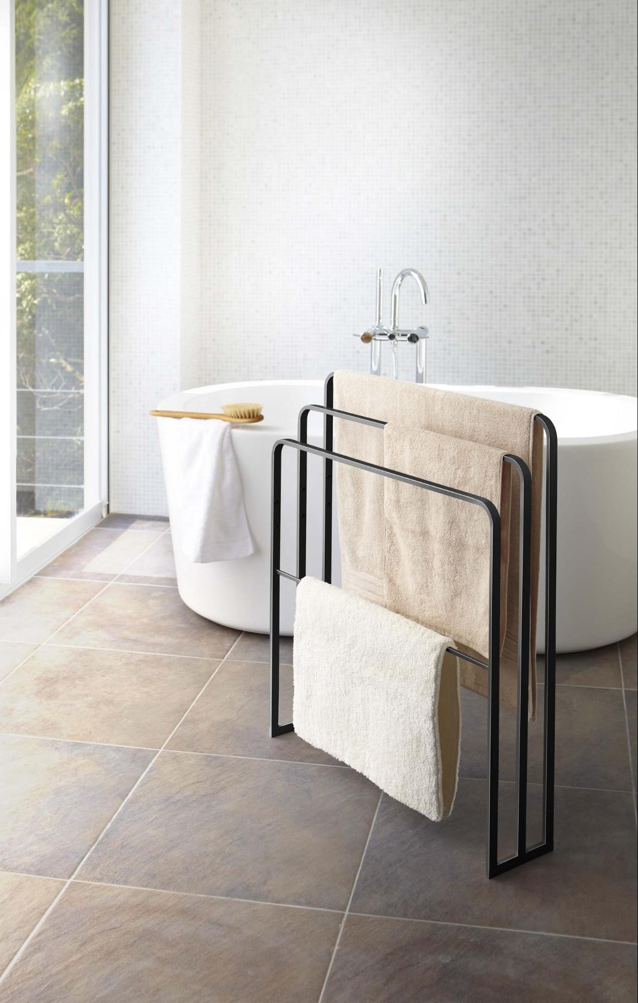 あると便利なバスタオルラック