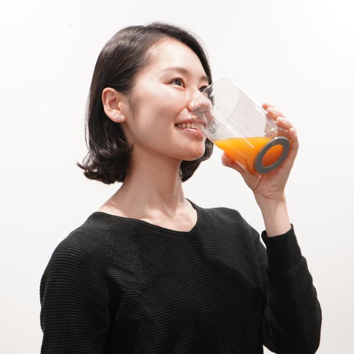 美味しくて、フレッシュなコールドプレスジュースの完成