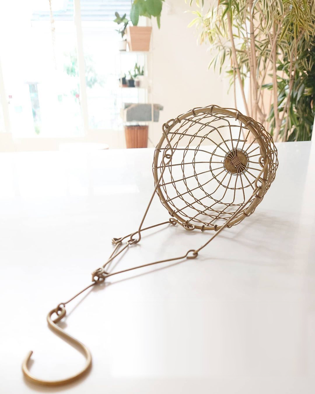 ワイヤーバスケット