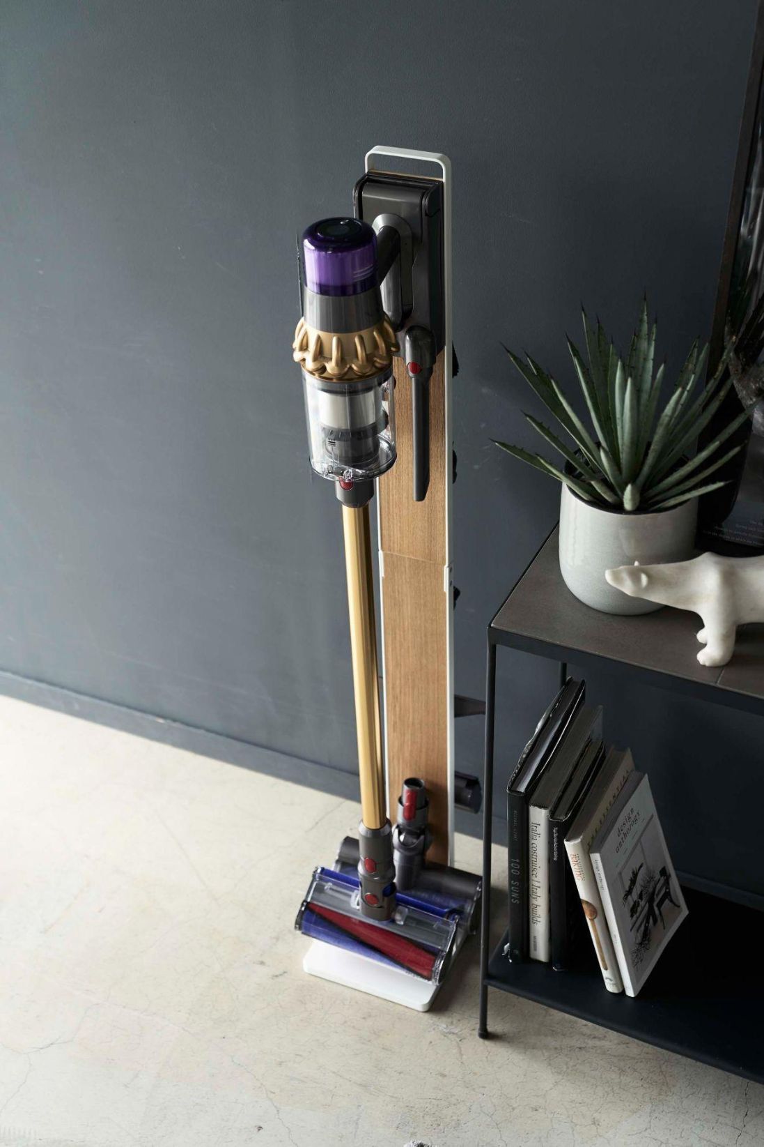 RIN コードレスクリーナースタンド