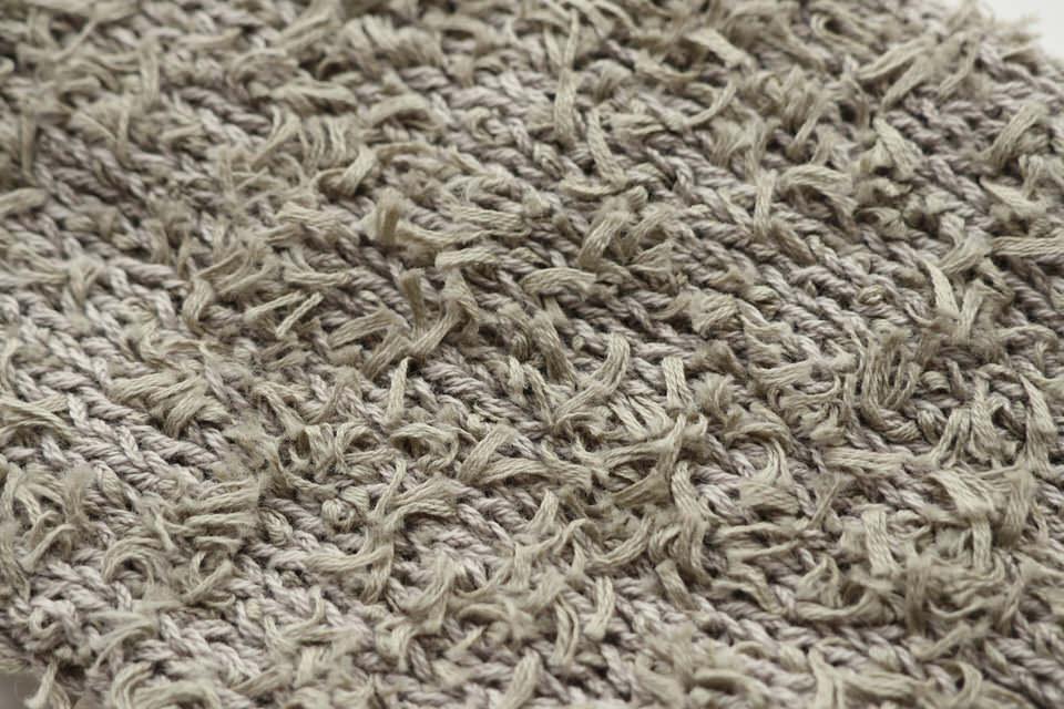 モノトーンコーデにも映えそうなギンイロ