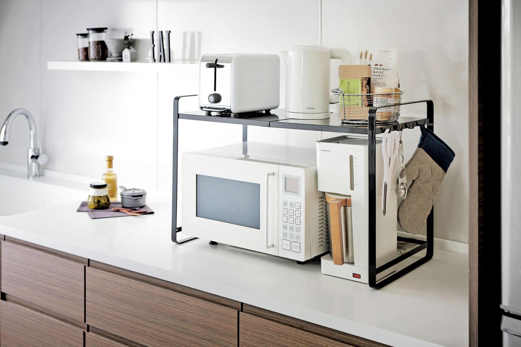 レンジを囲むように置くタイプ