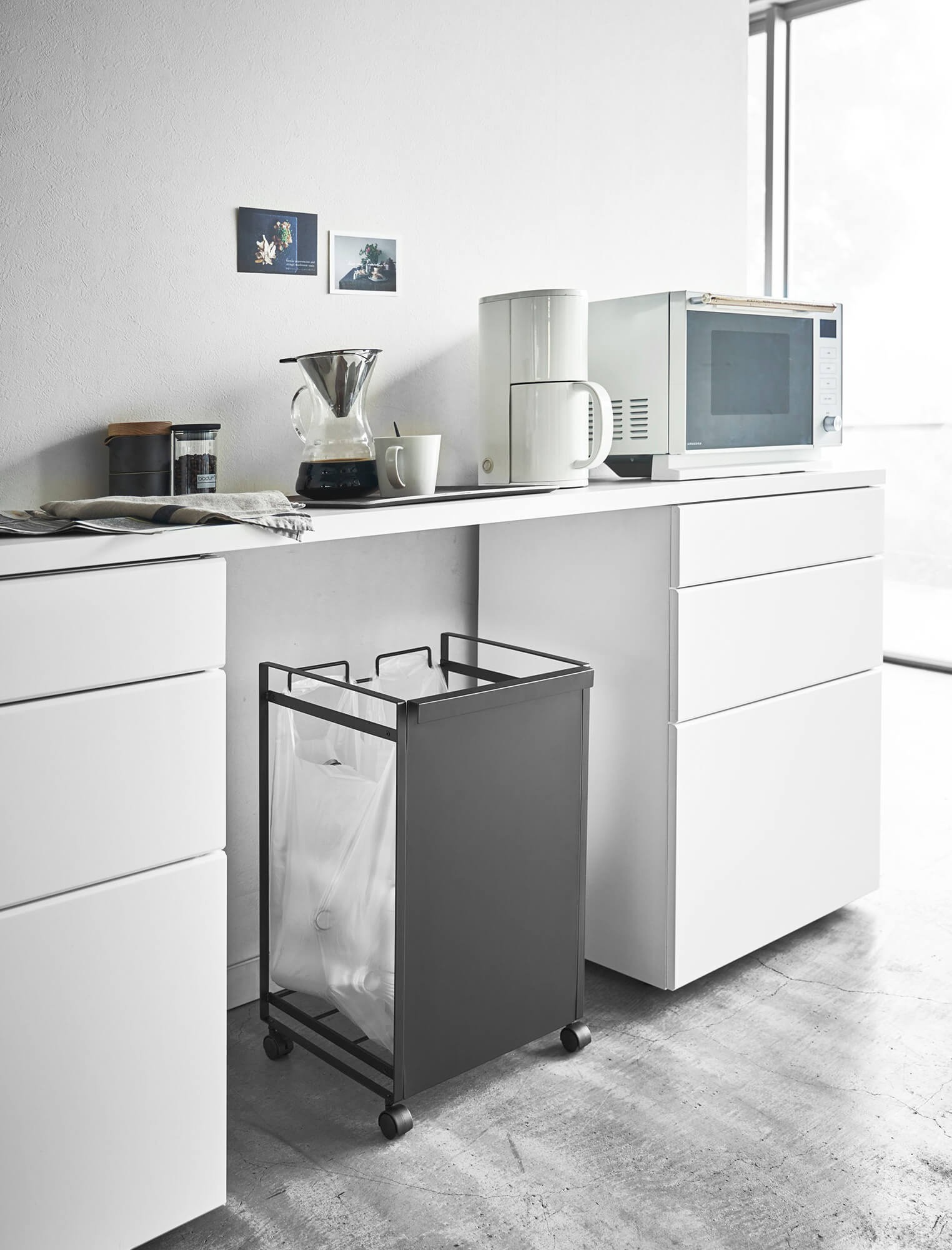 キャスター付きゴミ箱