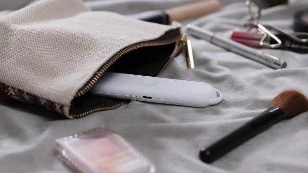 ポケットサイズのUV除菌ライト