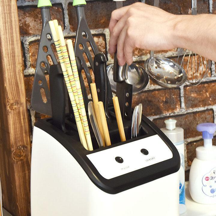 収納力もある包丁立て