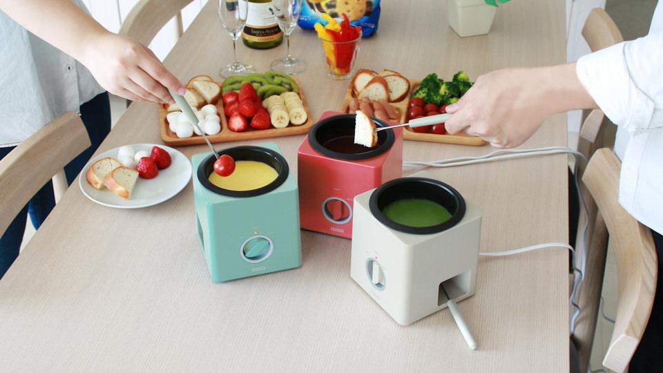 チーズフォンデュ鍋は手頃な大きさのもの