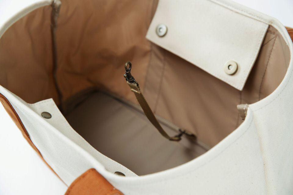 ペットが入っていなくても自立する