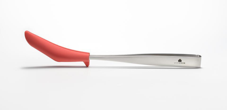 繊細なものもつかみやすいデザイン