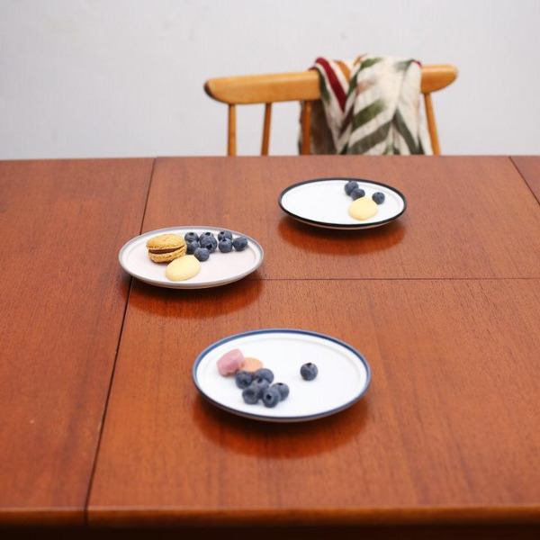 ケーキが映えるプレートPOTPURRI