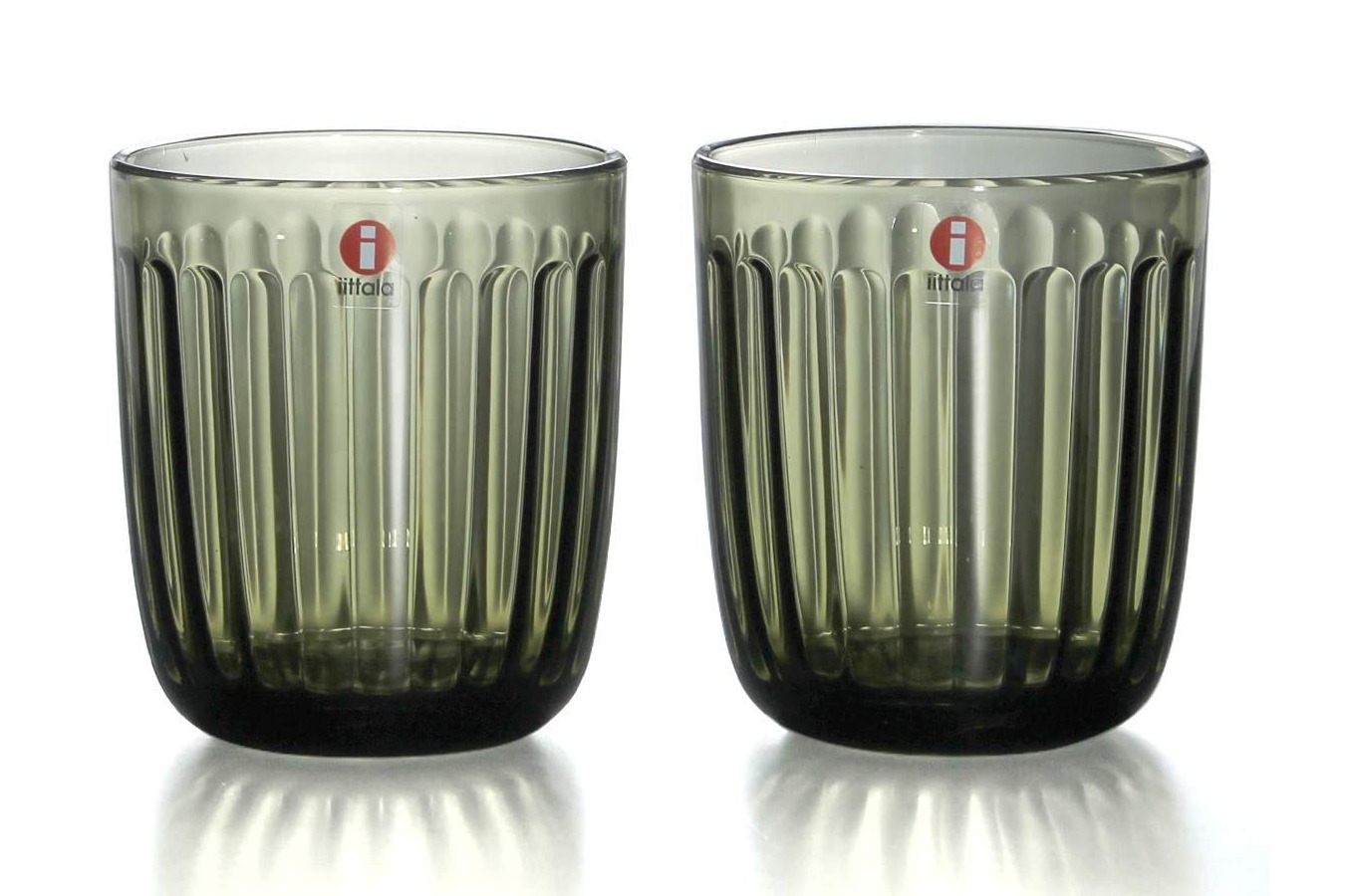 3繊細な凹凸が食卓を華やかに演出