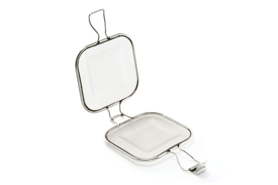 軽くて丈夫。使いやすさも魅力のホットサンドメッシュ