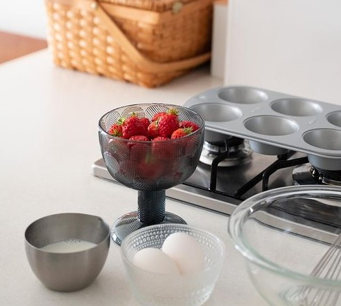 高いサイズにリニューアルされ、より使いやすいグラスに