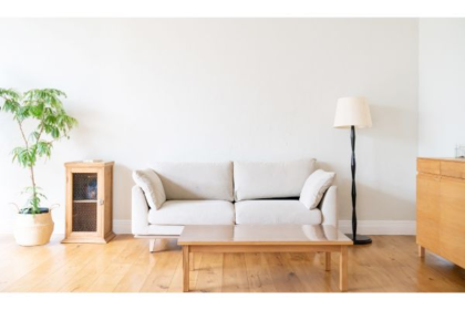 1狭いリビングをおしゃれに。収納や配置の工夫で広く快適な空間づくり