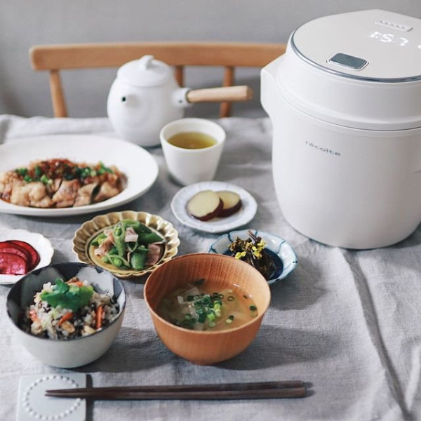 デザイン良し・サイズ感良しの炊飯器