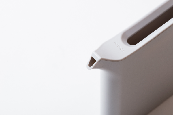 おしゃれなブック型じょうろMizusashi