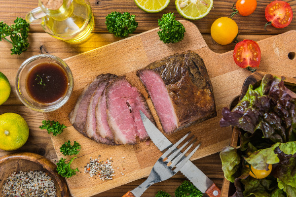 おかずまで作れてしまうマルチな炊飯器