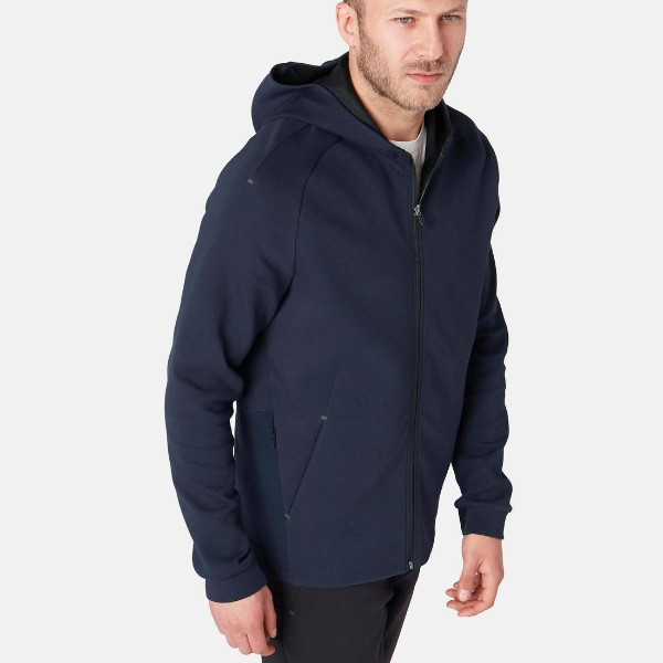 やわらかくフィット感のある着心地