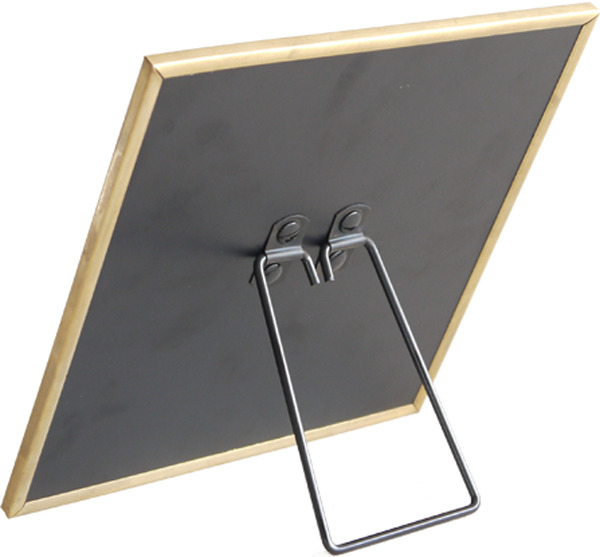 おしゃれなのに実用的。角度調整可能な卓上ミラー