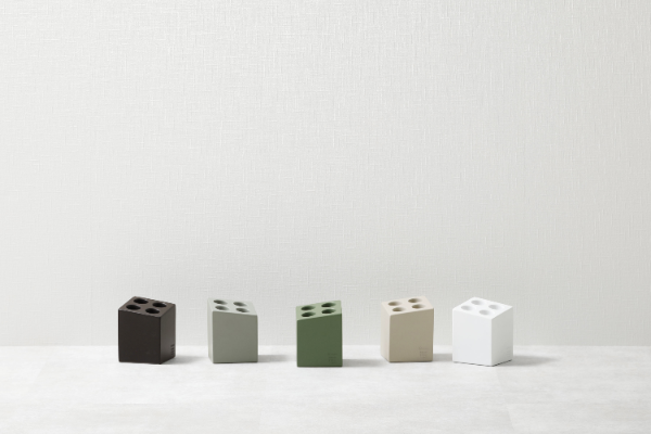 シックなニュアンスカラーの落ち着いた雰囲気も魅力的