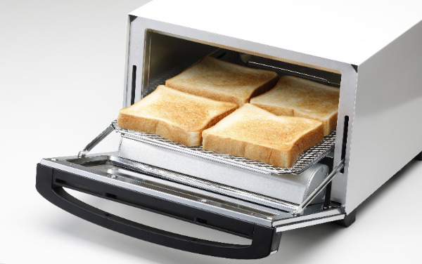 広い庫内でたっぷり焼けて使いやすい